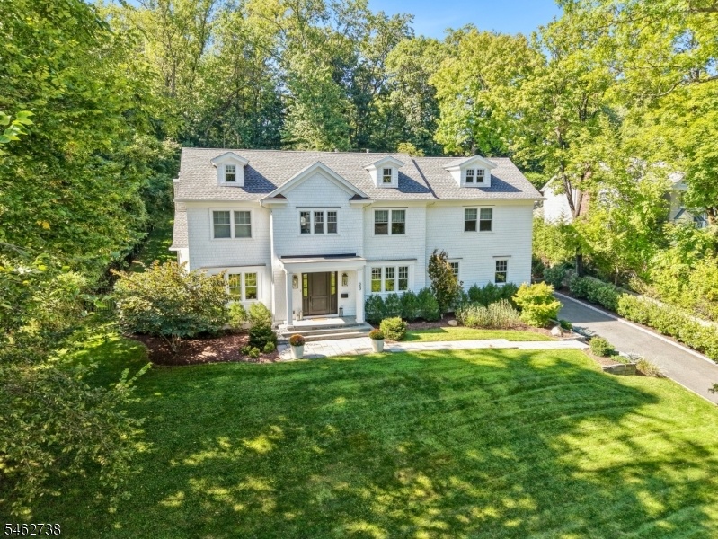 Fabulous Short Hills Colonial