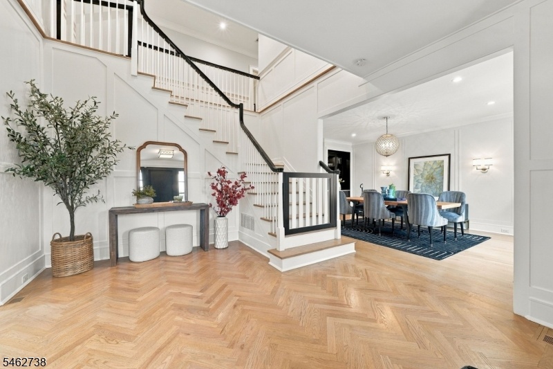 Fabulous Short Hills Colonial