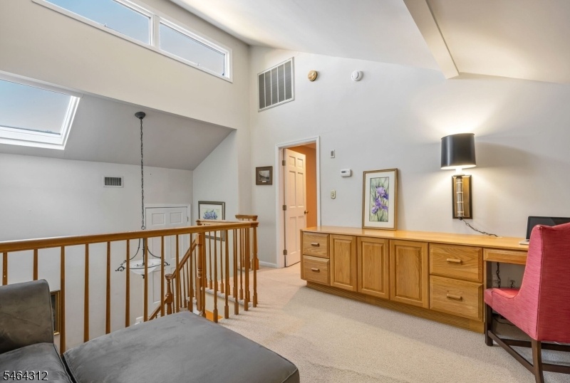 Loft/Office