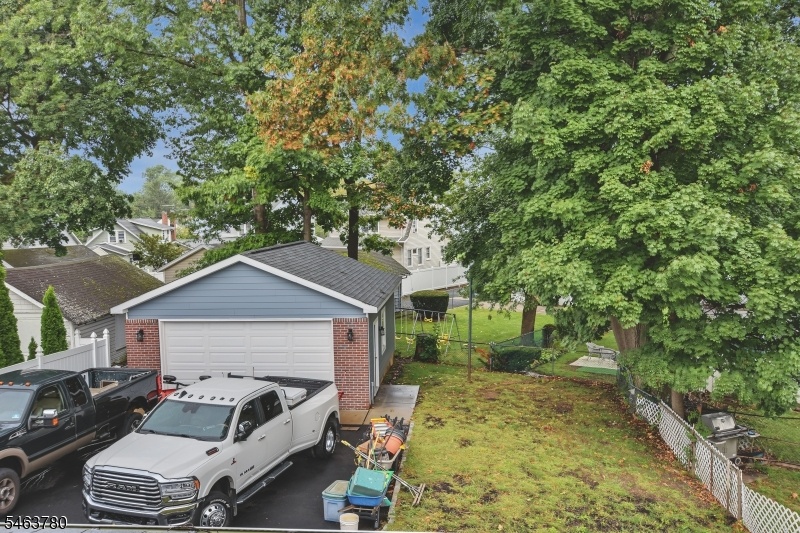2 Car Garage