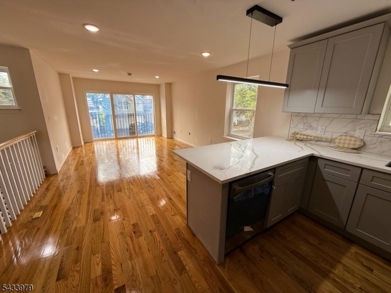 U1 kitchen