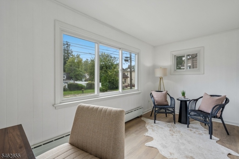 Office/Flex Room
