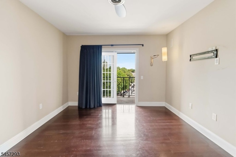 Primary Bedroom w/Balcony