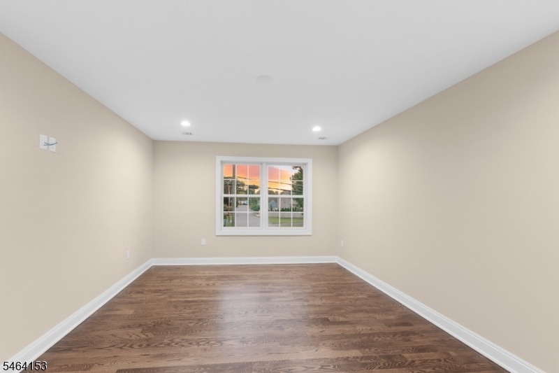 2ND Suite