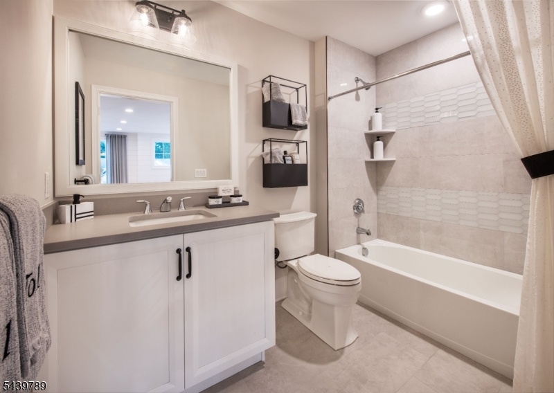 Model Home Bath