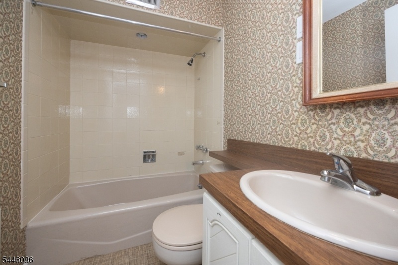 Full Bath