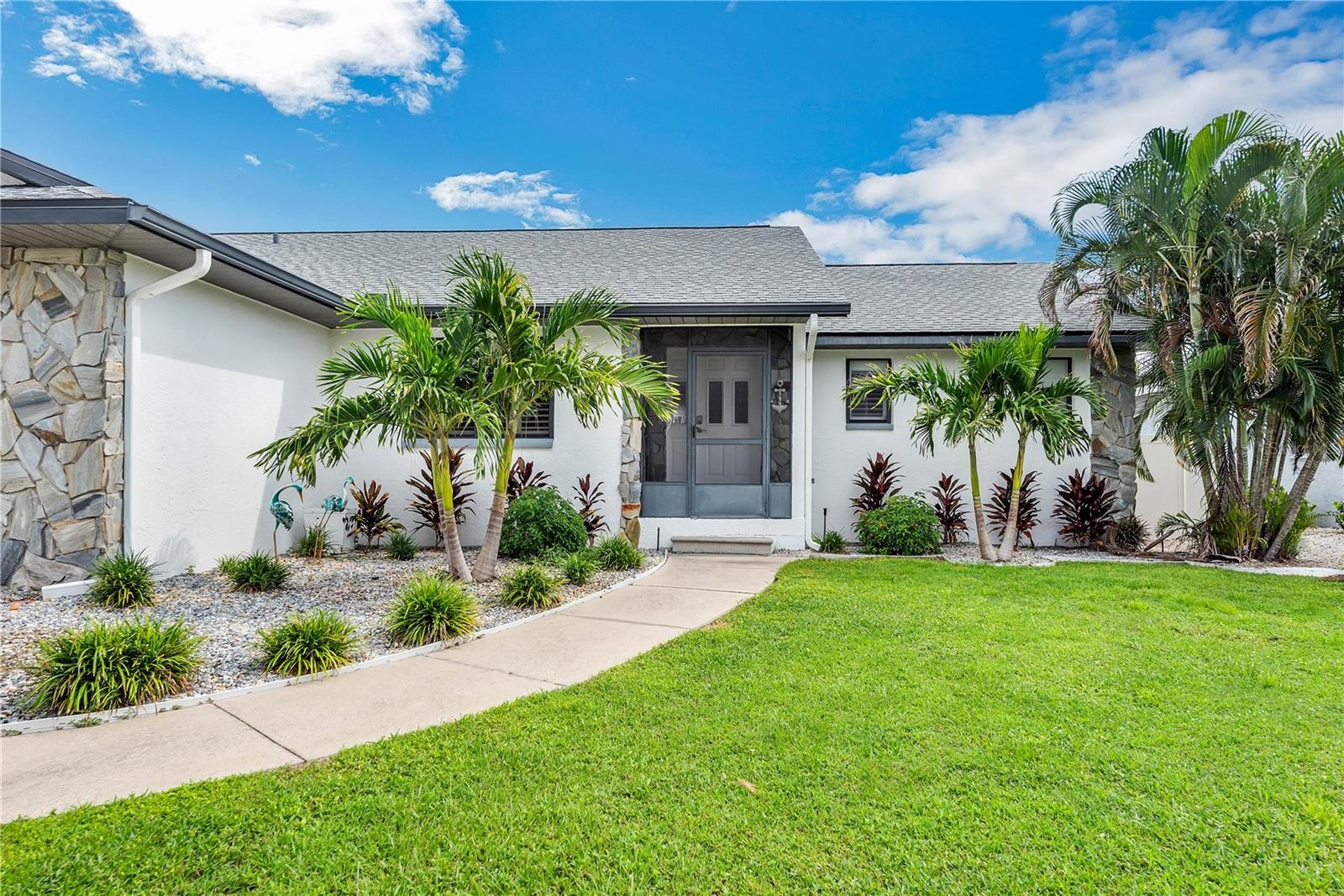 No HOA or CDD fees!