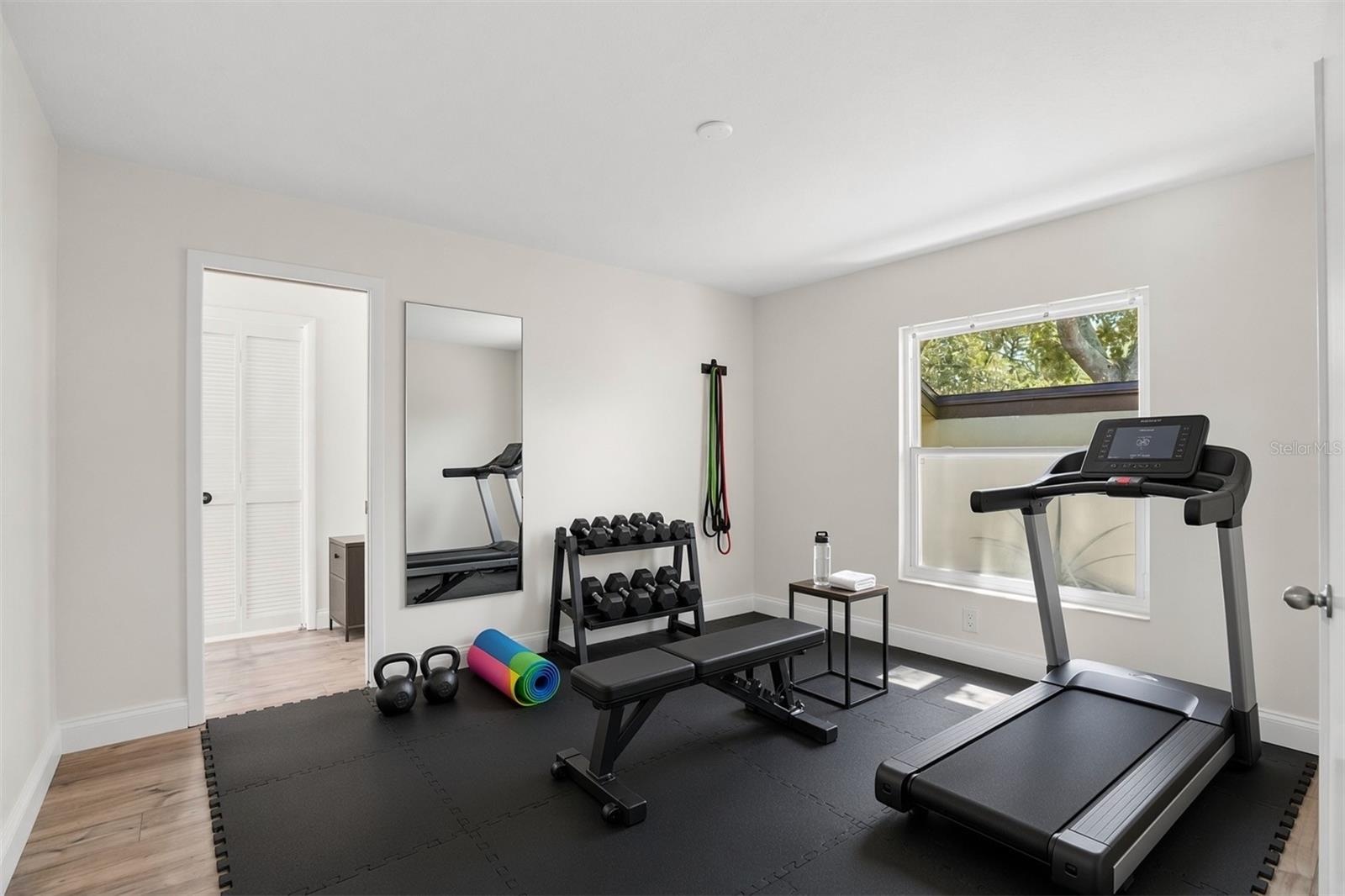 Flex Room