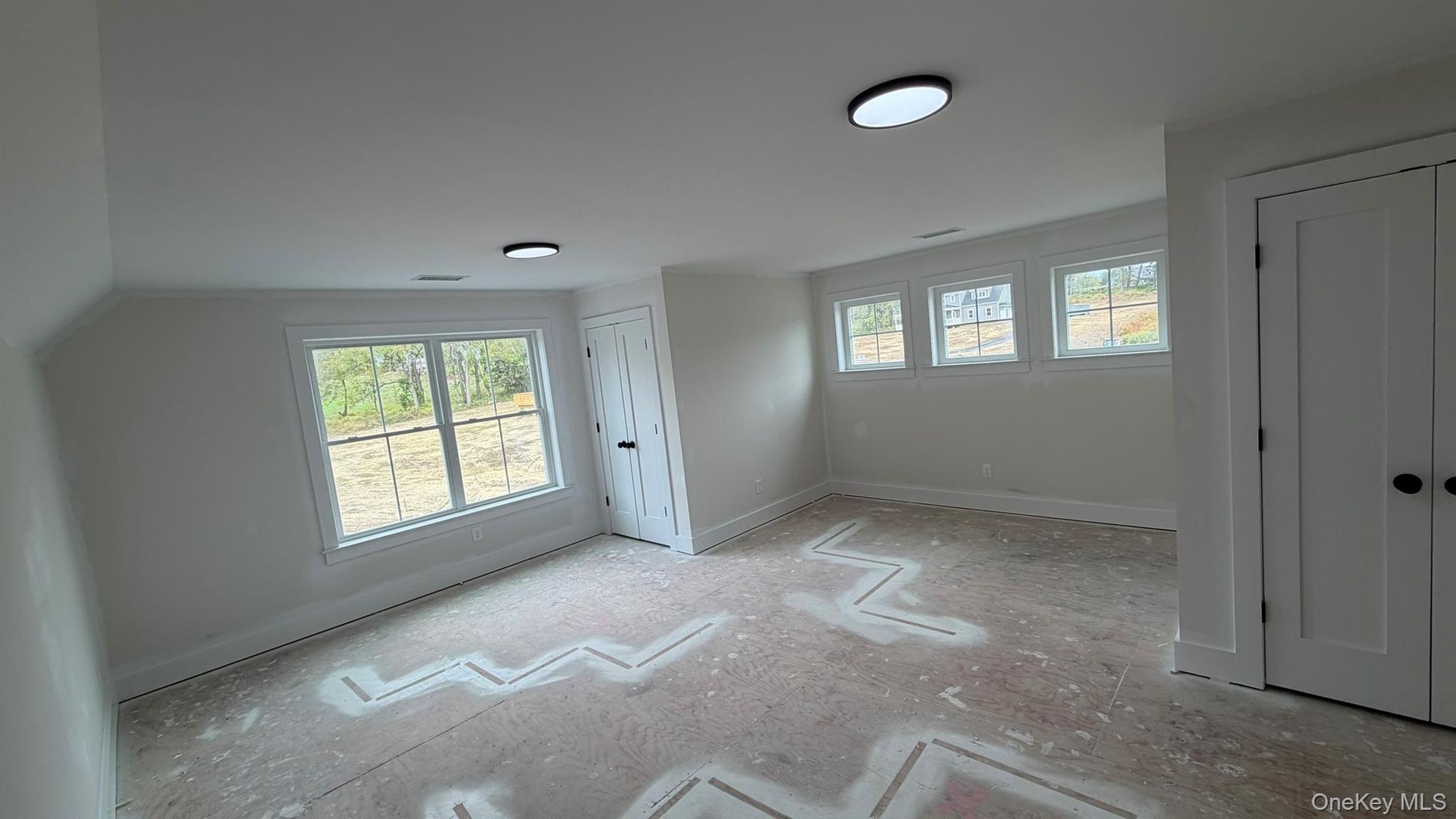 Construction progress photo.