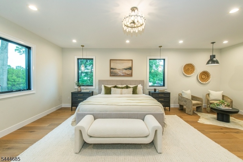 1st Primary Suite