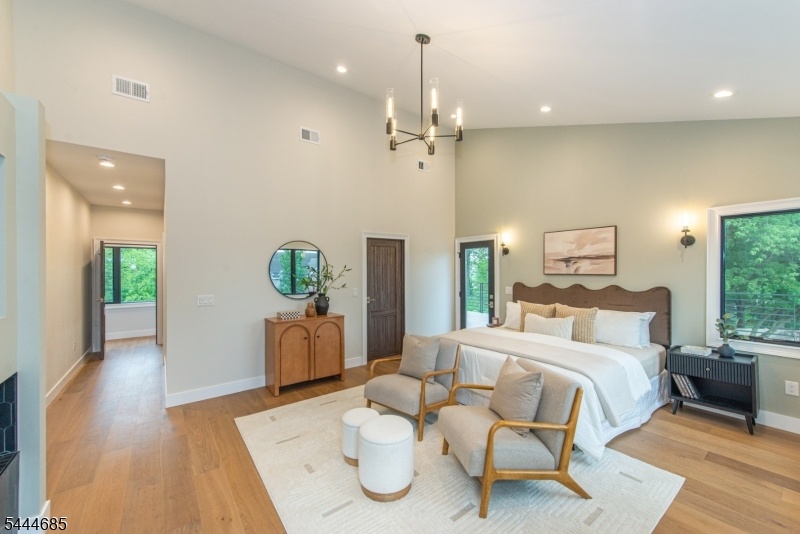 2nd Primary Suite