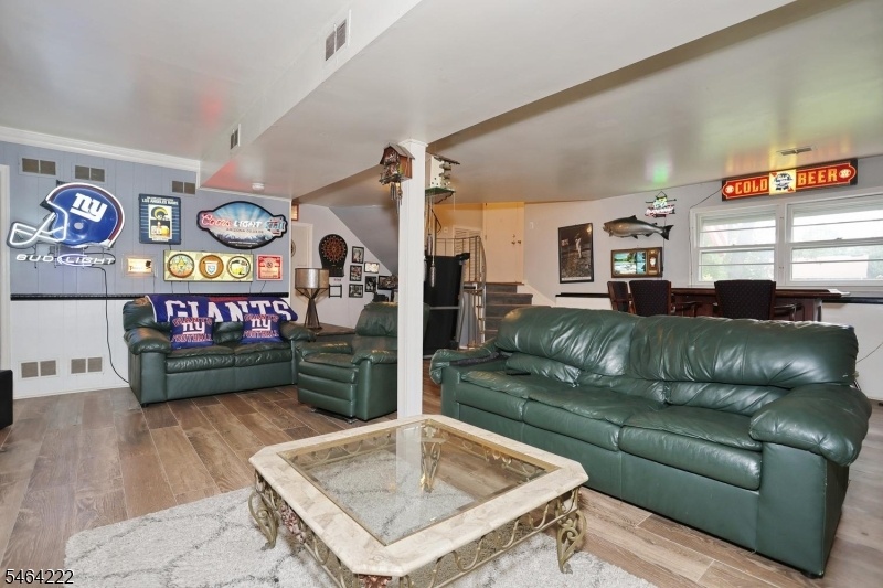 Family Room/Den