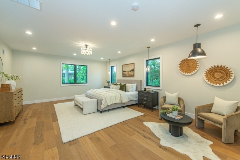 1st Primary Suite