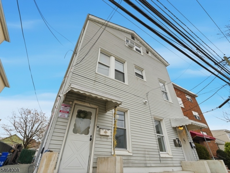 302 Belmomt