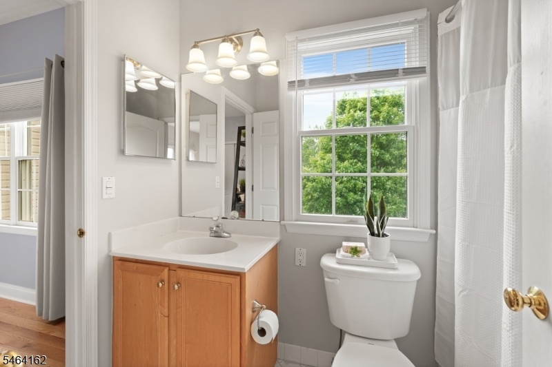 JACK AND JILL BATHROOM
