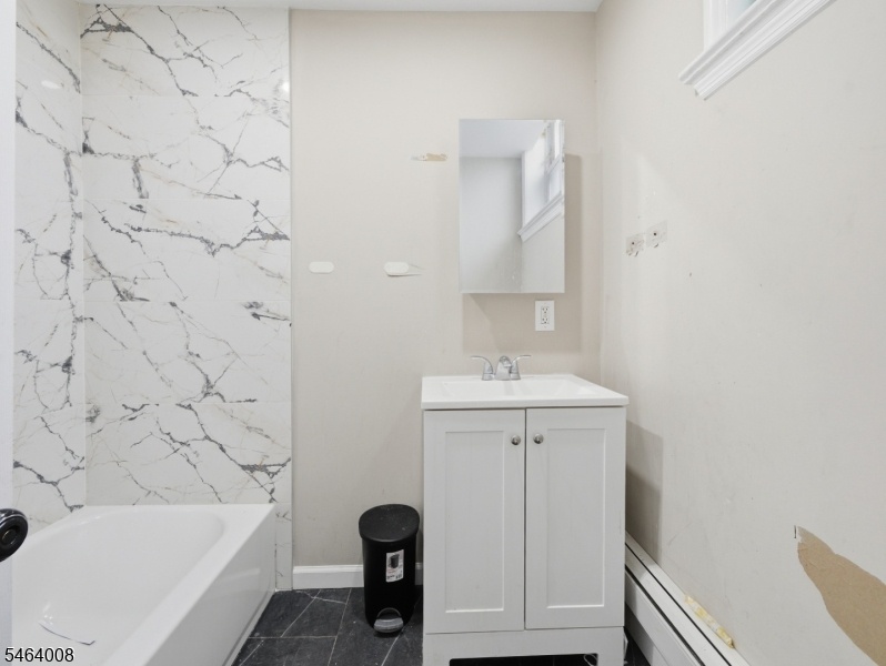 2nd floor bathroom