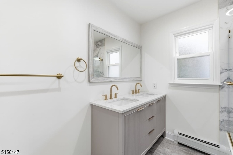 Bathroom 2nd Floor