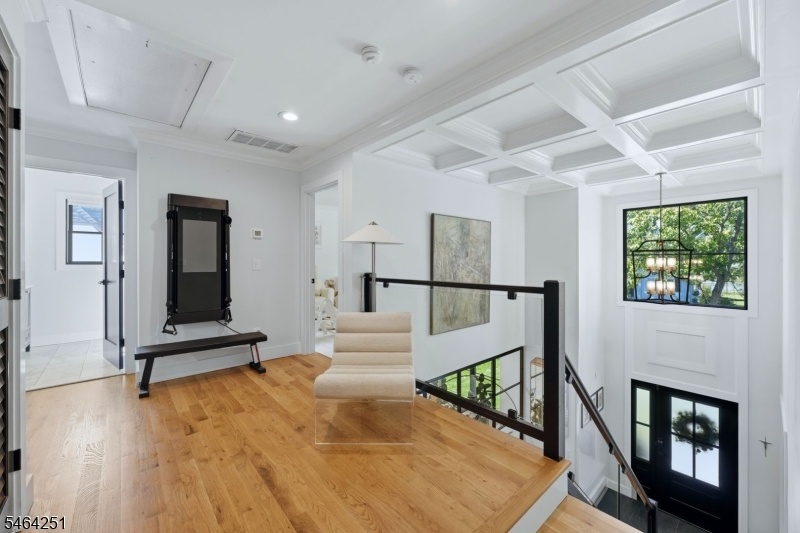 2nd Floor Landing