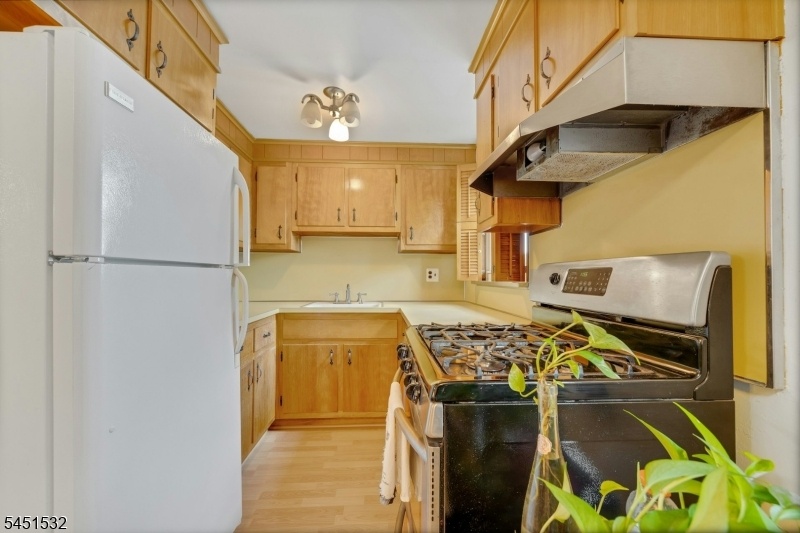 second floor kitchen
