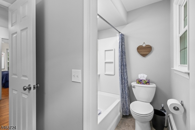 MAIN FULL BATH