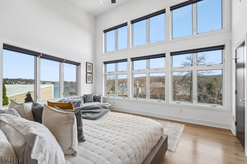 Expansive windows to the lake