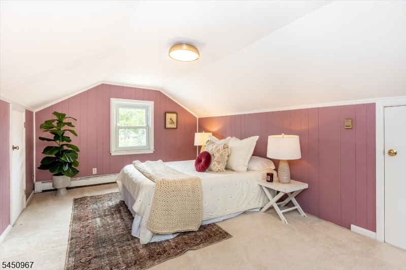 Bedroom / Third Floor