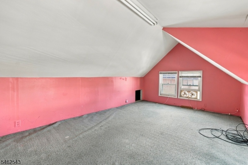 bonus room
