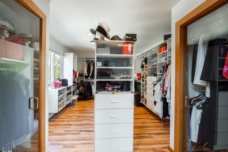 Primary Walk in Closet