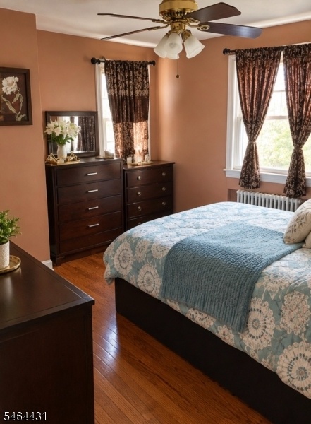 FIRST FLOOR BEDROOM