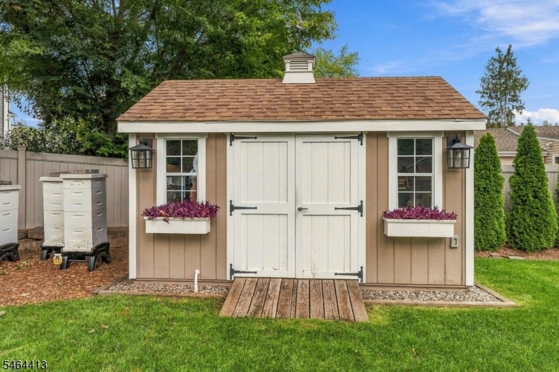 Custom Shed