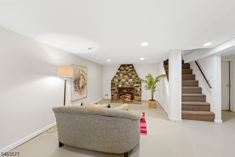 finishes basement