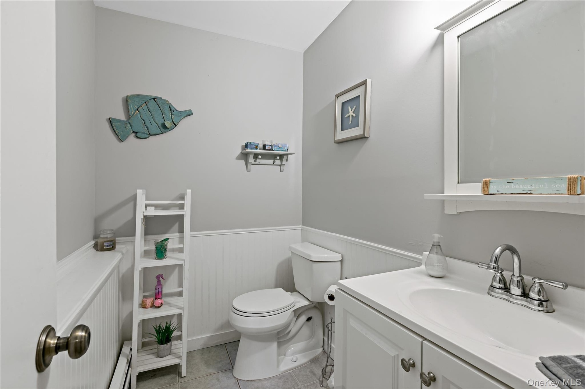 Lower level half bath.