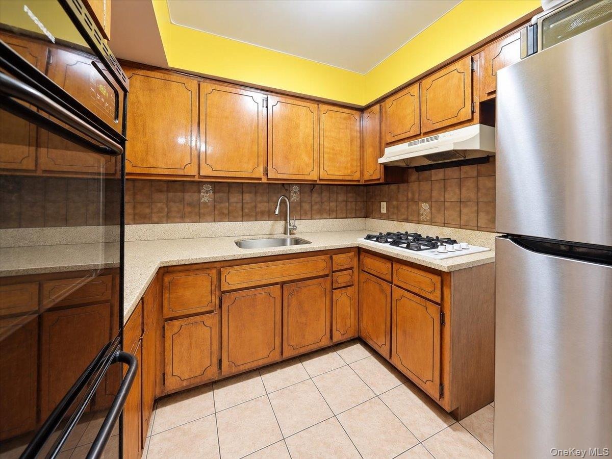 bottom unit kitchen