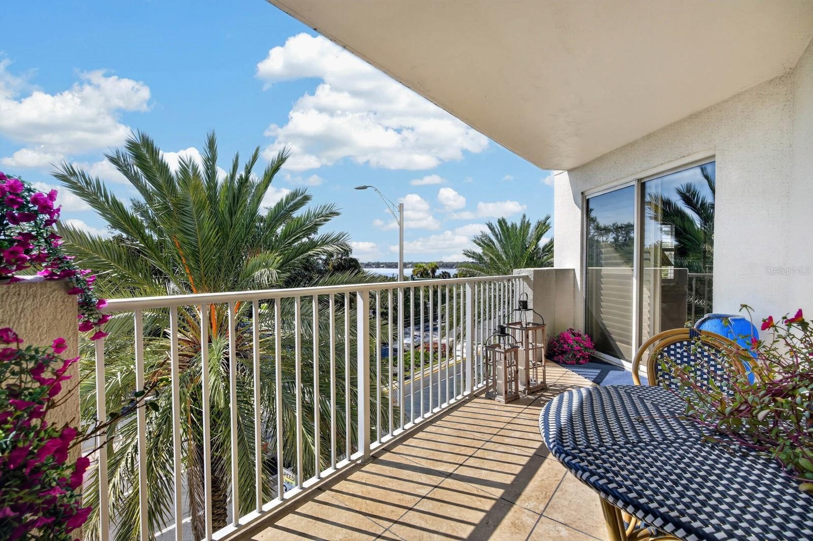 LIVING ROOM BALCONY