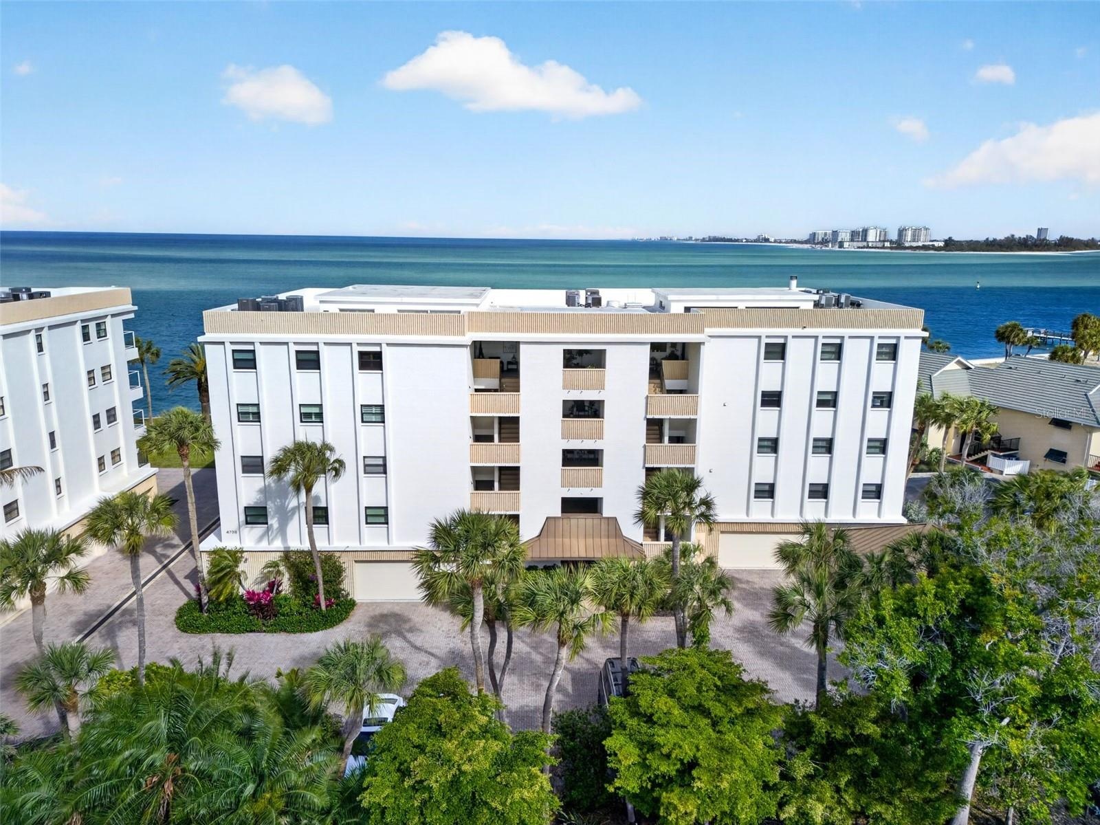 4708 Ocean Boulevard, unit E4