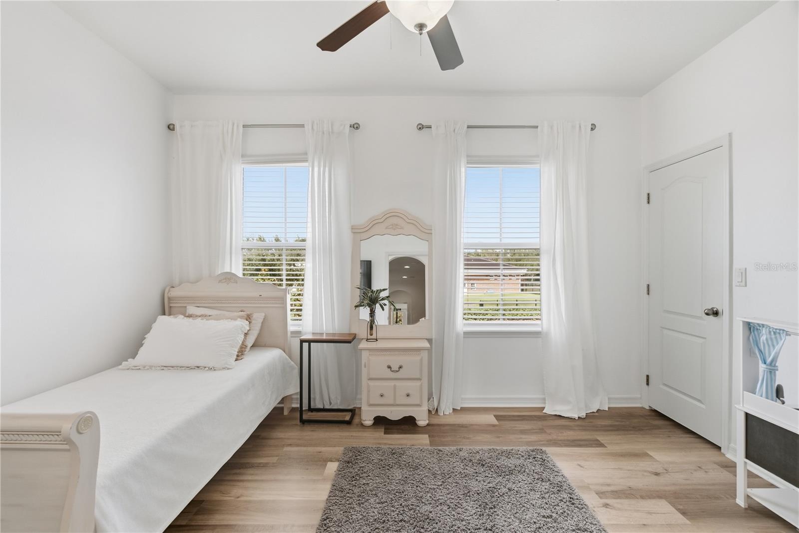 Second bedroom