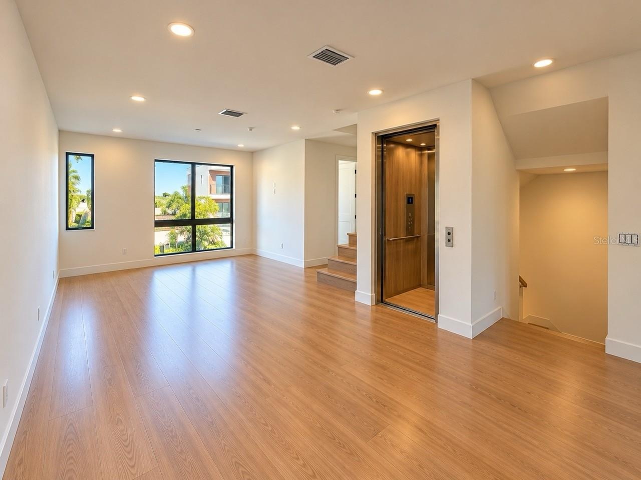 Floor 2 Living