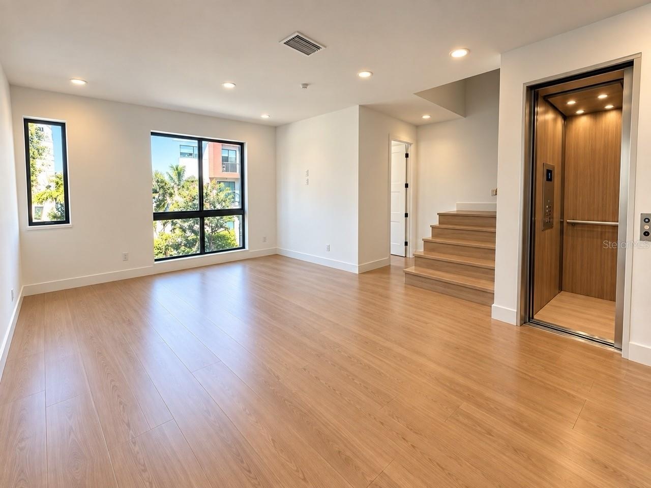 Floor 2 Living
