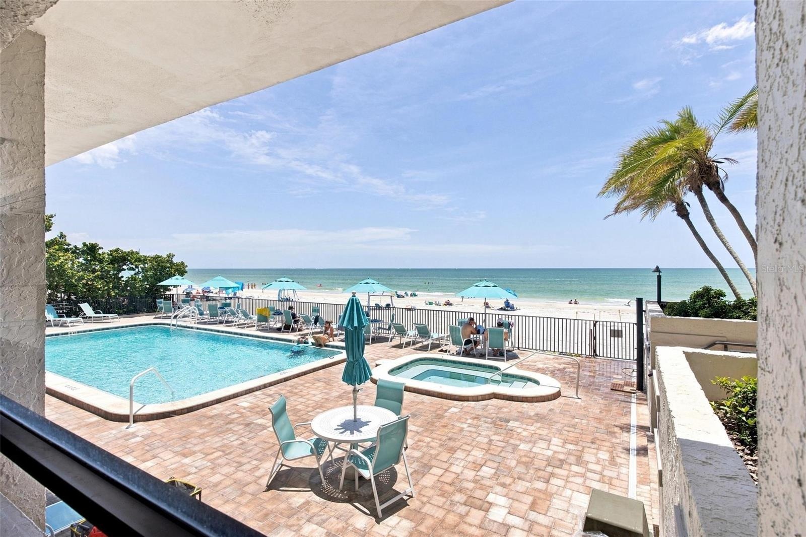 CONDO FEATURES