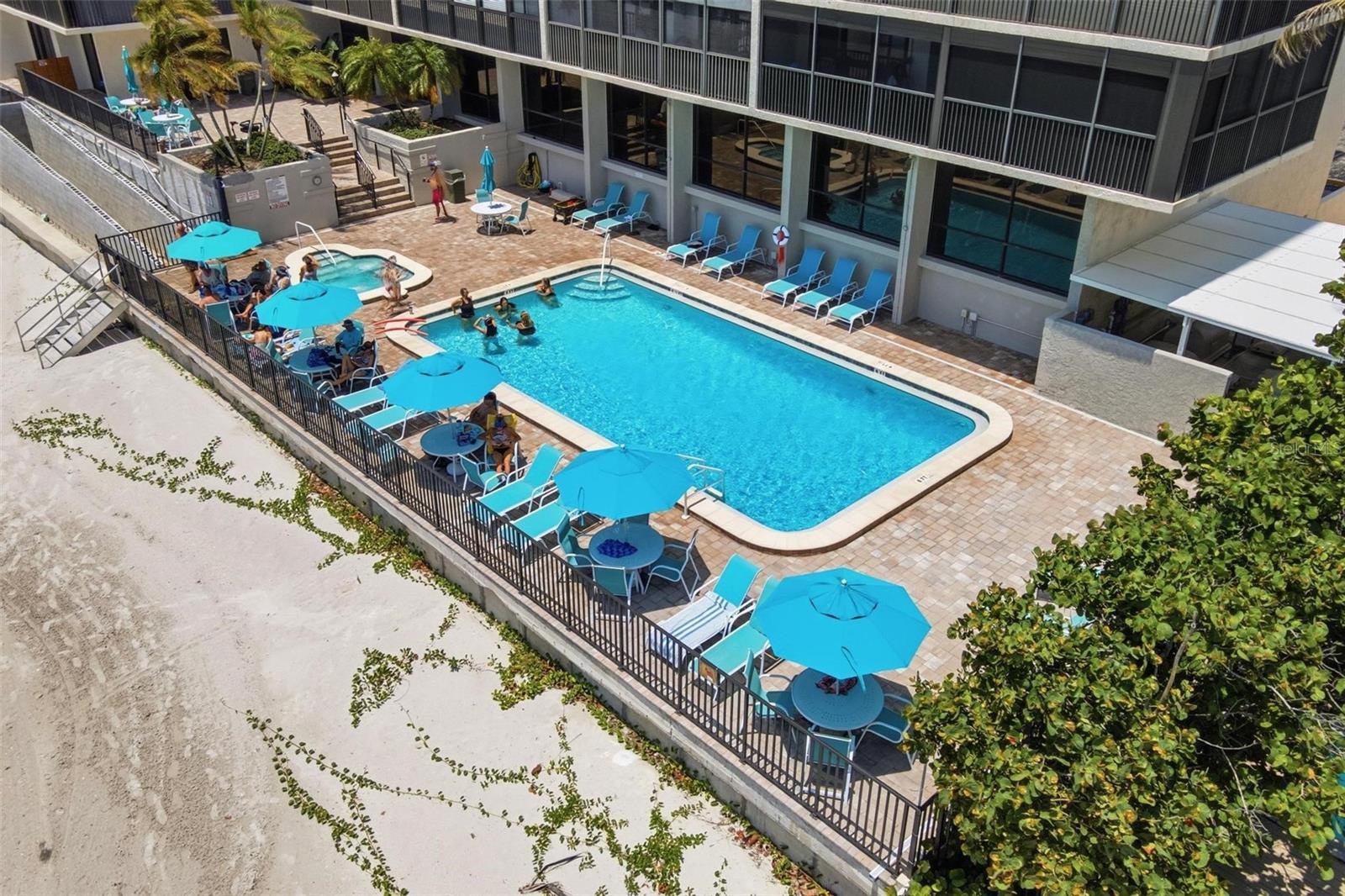 CONDO FEATURES