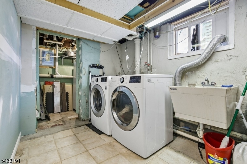 Laundry- Basement