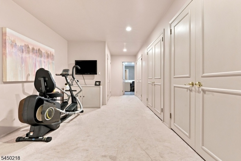 Sitting Room/Exercise Primary