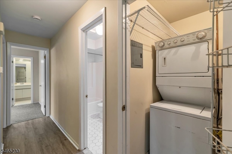Laundry in Unit