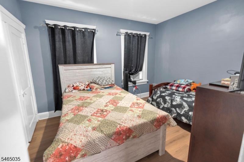 Unit 1 Bedroom1