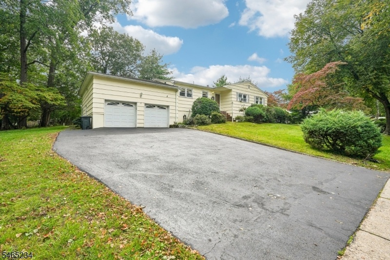 2-Car Attached Garage