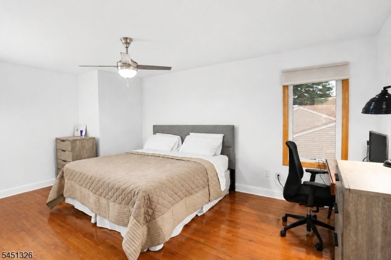 Bedroom 2 B