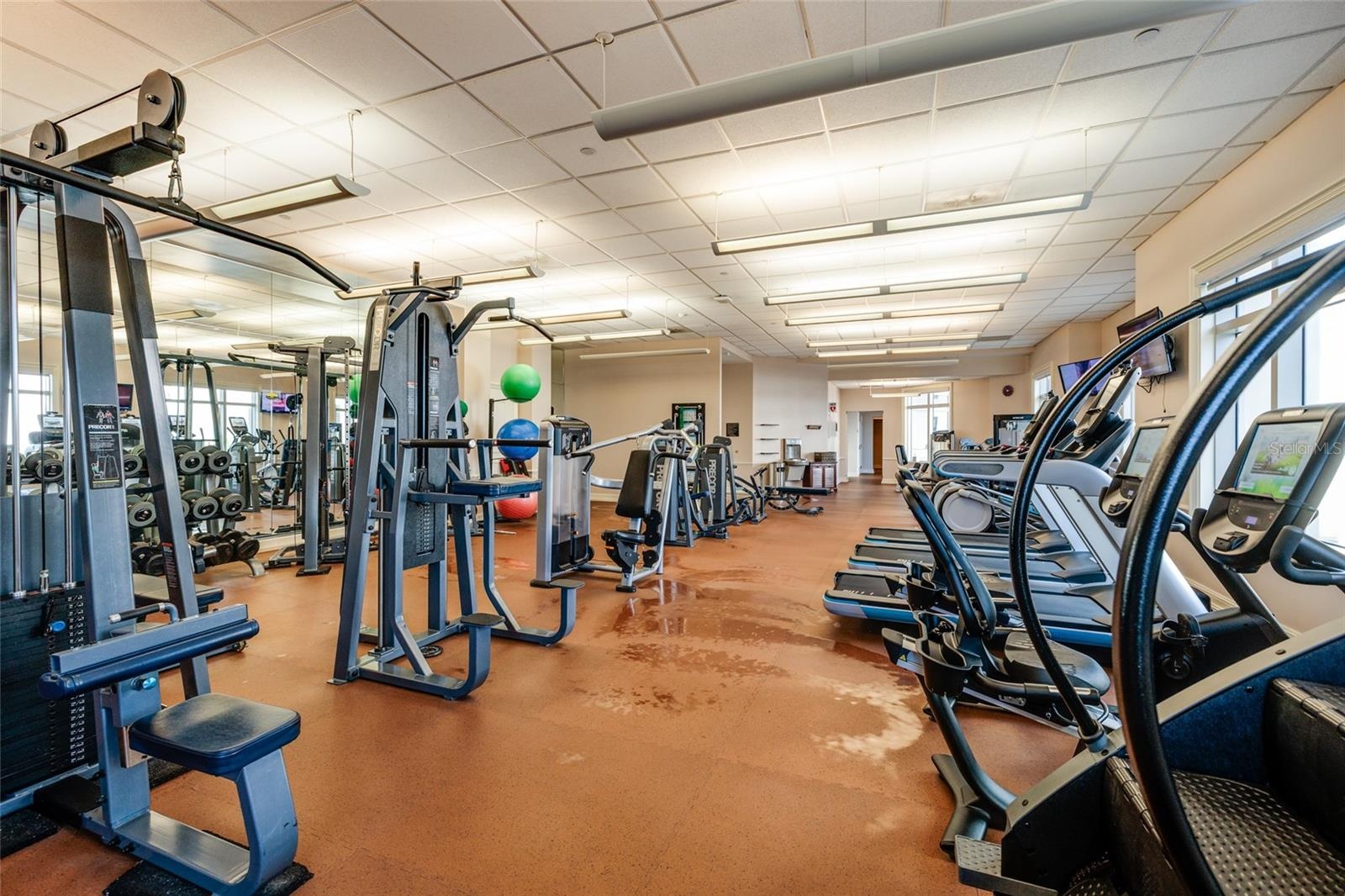 Parkshore Plaza Community Fitness Center