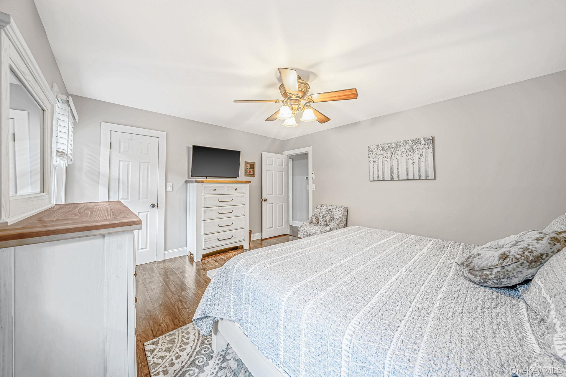 Primary bedroom II