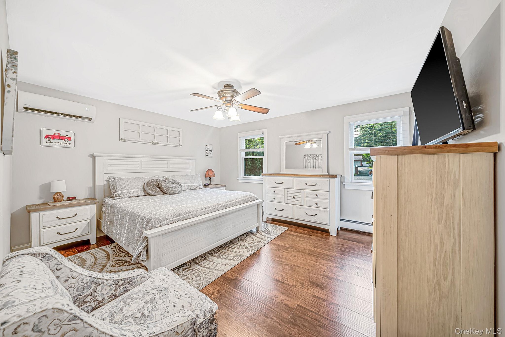 Primary bedroom I