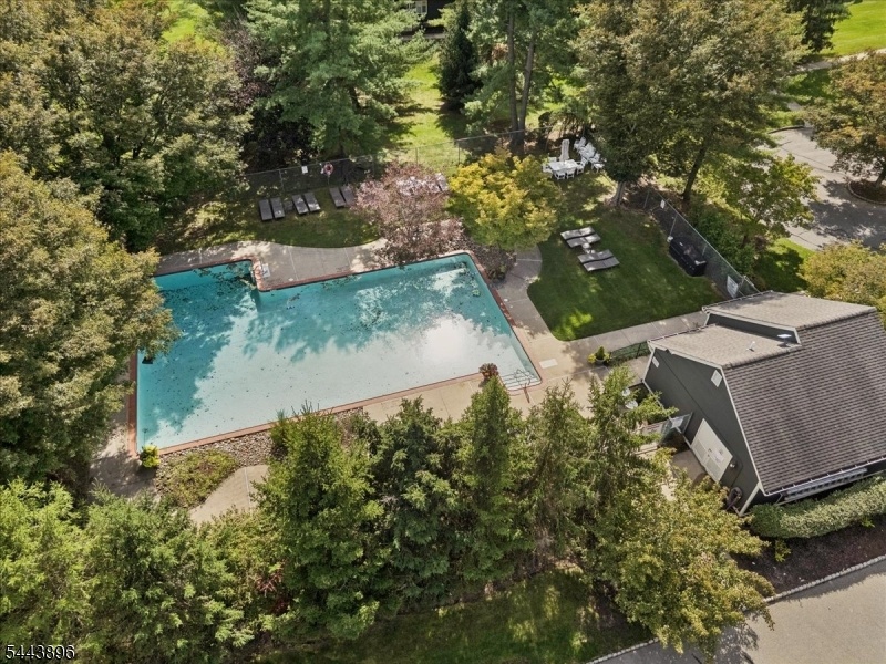 Association Pool